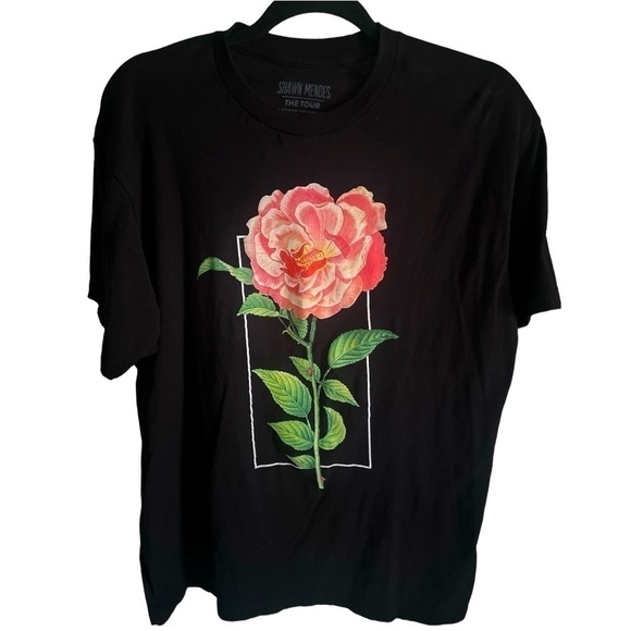 Shawn Mendes Vintage The Tour 2019 Concert Band Tee Rose Graphic T Shirt Size Lg - Picture 1 of 5